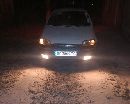 Белый Шевроле Авео, объемом двигателя 1.5 л и пробегом 240 тыс. км за 1250 $, фото 1 на Automoto.ua