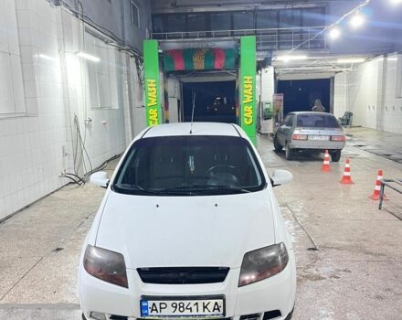Білий Шевроле Авео, об'ємом двигуна 1.5 л та пробігом 317 тис. км за 3000 $, фото 1 на Automoto.ua