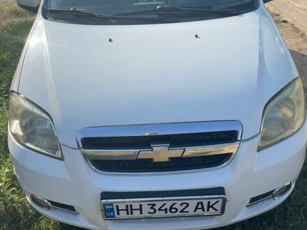 Білий Шевроле Авео, об'ємом двигуна 1.5 л та пробігом 210 тис. км за 2650 $, фото 1 на Automoto.ua