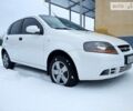 Белый Шевроле Авео, объемом двигателя 1.5 л и пробегом 119 тыс. км за 4450 $, фото 1 на Automoto.ua