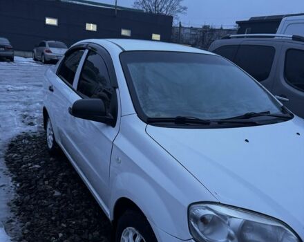 Белый Шевроле Авео, объемом двигателя 1.5 л и пробегом 2 тыс. км за 3250 $, фото 1 на Automoto.ua