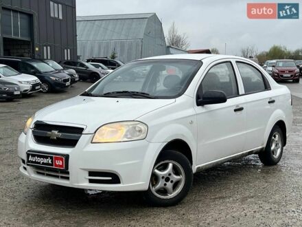 Білий Шевроле Авео, об'ємом двигуна 1.5 л та пробігом 237 тис. км за 2440 $, фото 1 на Automoto.ua