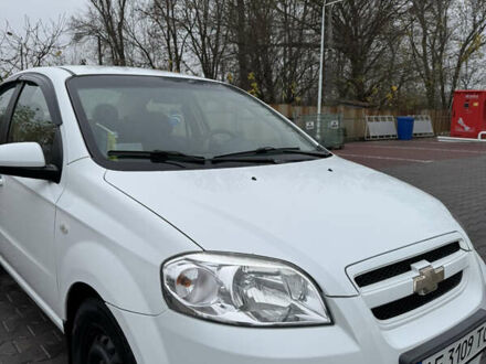 Білий Шевроле Авео, об'ємом двигуна 1.6 л та пробігом 89 тис. км за 5200 $, фото 1 на Automoto.ua