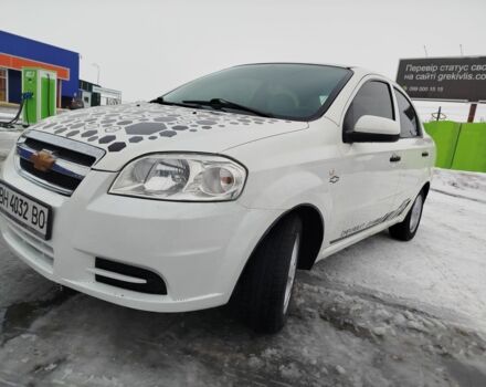 Белый Шевроле Авео, объемом двигателя 1.5 л и пробегом 3 тыс. км за 3000 $, фото 1 на Automoto.ua