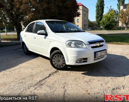Белый Шевроле Авео, объемом двигателя 1.6 л и пробегом 225 тыс. км за 3100 $, фото 1 на Automoto.ua