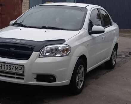 Белый Шевроле Авео, объемом двигателя 1.6 л и пробегом 260 тыс. км за 3000 $, фото 1 на Automoto.ua