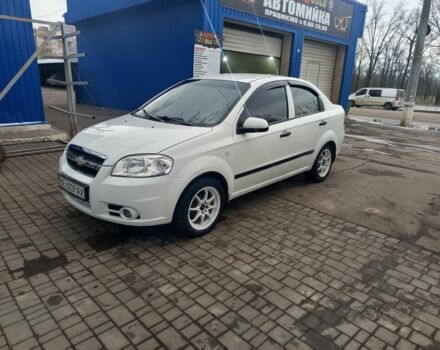 Белый Шевроле Авео, объемом двигателя 1.5 л и пробегом 265 тыс. км за 4100 $, фото 1 на Automoto.ua