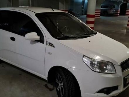 Білий Шевроле Авео, об'ємом двигуна 1.5 л та пробігом 80 тис. км за 4500 $, фото 1 на Automoto.ua