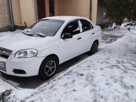 Белый Шевроле Авео, объемом двигателя 0 л и пробегом 270 тыс. км за 3000 $, фото 1 на Automoto.ua