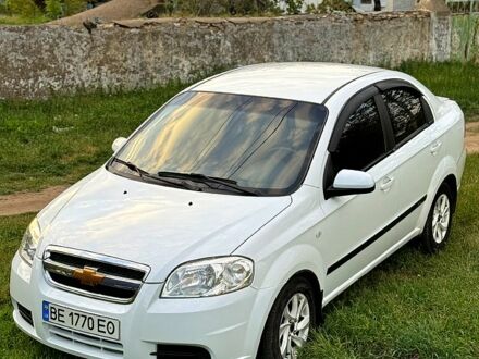 Шевроле Авео 2008 в Вознесенске на Automoto.ua Белый Шевроле Авео, объемом двигателя 1.6 л и пробегом 255 тыс. км за 3850 $, фото 1 на Automoto.ua