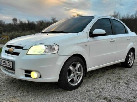 Шевроле Авео 2008 у Дніпро (Дніпропетровську) на Automoto.ua Білий Шевроле Авео, об'ємом двигуна 1.6 л та пробігом 133 тис. км за 4700 $, фото 1 на Automoto.ua