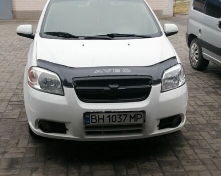 Белый Шевроле Авео, объемом двигателя 1.6 л и пробегом 400 тыс. км за 3650 $, фото 1 на Automoto.ua