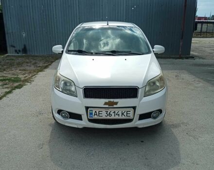 Белый Шевроле Авео, объемом двигателя 1.5 л и пробегом 199 тыс. км за 4000 $, фото 1 на Automoto.ua