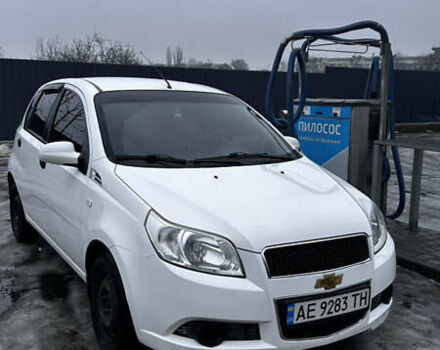 Белый Шевроле Авео, объемом двигателя 1.5 л и пробегом 133 тыс. км за 4500 $, фото 1 на Automoto.ua