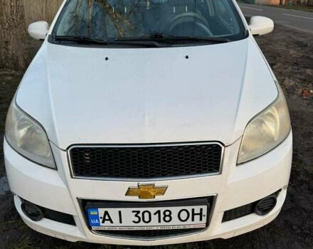 Белый Шевроле Авео, объемом двигателя 1.5 л и пробегом 245 тыс. км за 3890 $, фото 1 на Automoto.ua