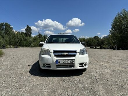 Шевроле Авео 2008 у Києві на Automoto.ua Білий Шевроле Авео, об'ємом двигуна 1.5 л та пробігом 252 тис. км за 2900 $, фото 1 на Automoto.ua