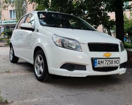 Белый Шевроле Авео, объемом двигателя 1.2 л и пробегом 160 тыс. км за 4450 $, фото 1 на Automoto.ua