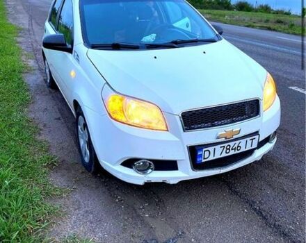 Белый Шевроле Авео, объемом двигателя 1.2 л и пробегом 250 тыс. км за 3090 $, фото 1 на Automoto.ua