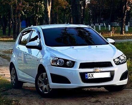 Білий Шевроле Авео, об'ємом двигуна 1.4 л та пробігом 158 тис. км за 6700 $, фото 1 на Automoto.ua