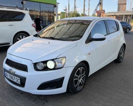 Белый Шевроле Авео, объемом двигателя 1.2 л и пробегом 170 тыс. км за 4901 $, фото 1 на Automoto.ua