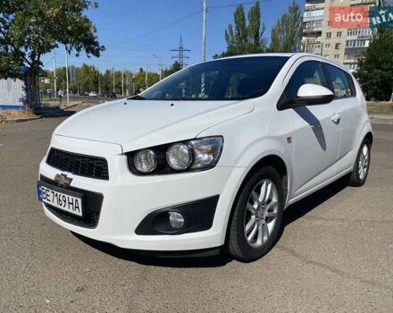 Белый Шевроле Авео, объемом двигателя 1.23 л и пробегом 187 тыс. км за 5800 $, фото 1 на Automoto.ua