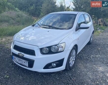 Белый Шевроле Авео, объемом двигателя 1.2 л и пробегом 280 тыс. км за 5190 $, фото 1 на Automoto.ua