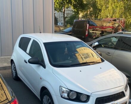 Білий Шевроле Авео, об'ємом двигуна 1.2 л та пробігом 297 тис. км за 3901 $, фото 1 на Automoto.ua