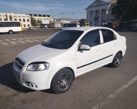 Білий Шевроле Авео, об'ємом двигуна 1.5 л та пробігом 190 тис. км за 4200 $, фото 1 на Automoto.ua