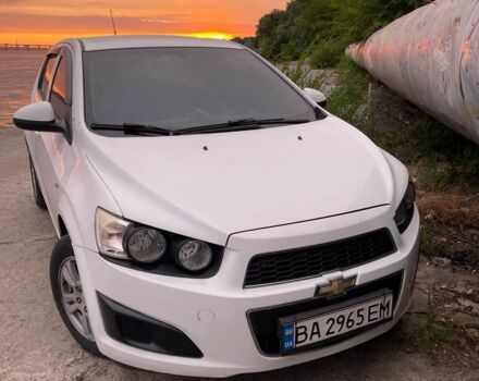 Белый Шевроле Авео, объемом двигателя 1.2 л и пробегом 240 тыс. км за 4706 $, фото 1 на Automoto.ua