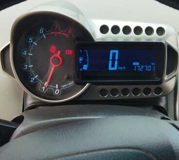 Белый Шевроле Авео, объемом двигателя 1.6 л и пробегом 173 тыс. км за 6000 $, фото 1 на Automoto.ua