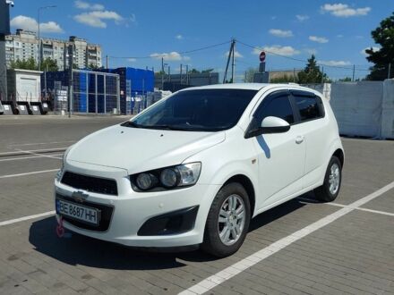 Білий Шевроле Авео, об'ємом двигуна 1.4 л та пробігом 175 тис. км за 6650 $, фото 1 на Automoto.ua