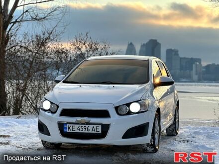 Белый Шевроле Авео, объемом двигателя 1.2 л и пробегом 14500 тыс. км за 6500 $, фото 1 на Automoto.ua
