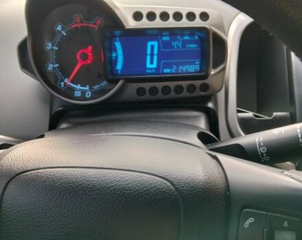 Белый Шевроле Авео, объемом двигателя 1.25 л и пробегом 215 тыс. км за 6500 $, фото 1 на Automoto.ua
