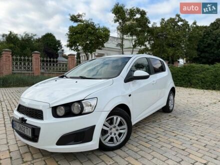 Білий Шевроле Авео, об'ємом двигуна 1.3 л та пробігом 262 тис. км за 5650 $, фото 1 на Automoto.ua