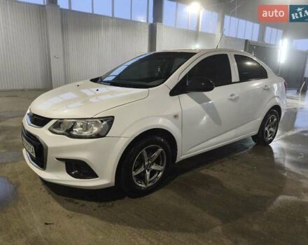 Белый Шевроле Авео, объемом двигателя 1.4 л и пробегом 125 тыс. км за 6950 $, фото 1 на Automoto.ua