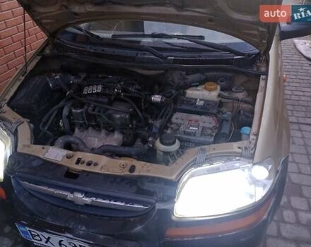 Бежевый Шевроле Авео, объемом двигателя 1.2 л и пробегом 448 тыс. км за 3200 $, фото 4 на Automoto.ua