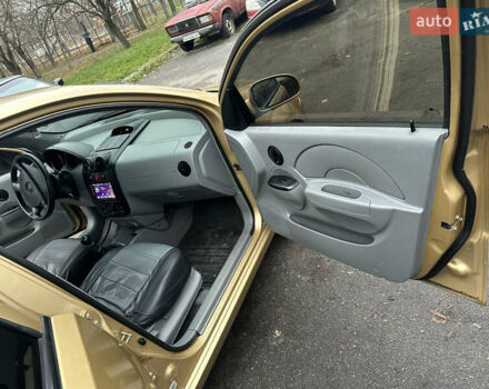 Бежевий Шевроле Авео, об'ємом двигуна 1.5 л та пробігом 169 тис. км за 2500 $, фото 8 на Automoto.ua