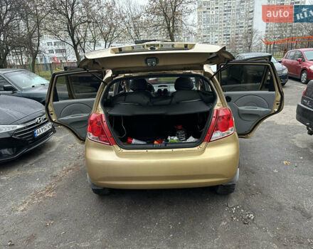 Бежевий Шевроле Авео, об'ємом двигуна 1.5 л та пробігом 169 тис. км за 2500 $, фото 10 на Automoto.ua