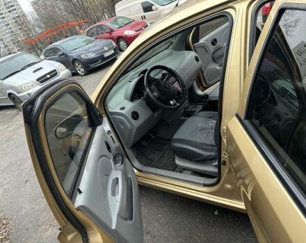 Бежевий Шевроле Авео, об'ємом двигуна 1.5 л та пробігом 169 тис. км за 2500 $, фото 4 на Automoto.ua