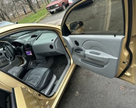 Бежевий Шевроле Авео, об'ємом двигуна 1.5 л та пробігом 169 тис. км за 2500 $, фото 7 на Automoto.ua