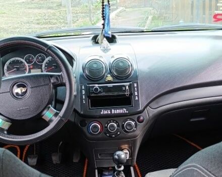 Бежевий Шевроле Авео, об'ємом двигуна 1.5 л та пробігом 164 тис. км за 4000 $, фото 16 на Automoto.ua