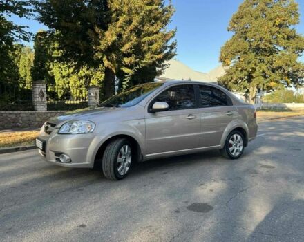 Бежевый Шевроле Авео, объемом двигателя 1.6 л и пробегом 121 тыс. км за 4500 $, фото 1 на Automoto.ua