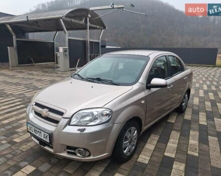 Бежевий Шевроле Авео, об'ємом двигуна 1.6 л та пробігом 355 тис. км за 3100 $, фото 1 на Automoto.ua