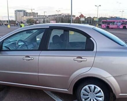 Бежевый Шевроле Авео, объемом двигателя 1.6 л и пробегом 132 тыс. км за 4200 $, фото 11 на Automoto.ua