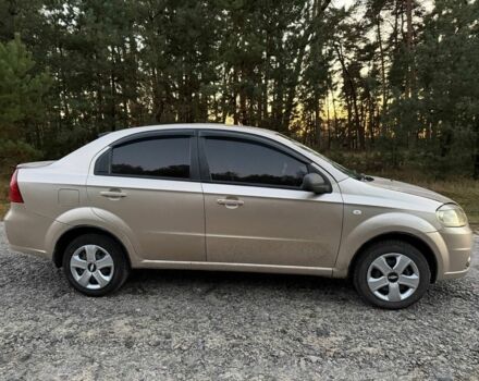 Бежевий Шевроле Авео, об'ємом двигуна 1.6 л та пробігом 195 тис. км за 3350 $, фото 4 на Automoto.ua