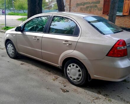 Бежевий Шевроле Авео, об'ємом двигуна 1.6 л та пробігом 270 тис. км за 4000 $, фото 3 на Automoto.ua