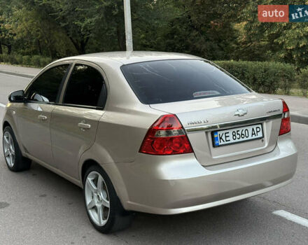 Бежевий Шевроле Авео, об'ємом двигуна 1.6 л та пробігом 284 тис. км за 4500 $, фото 5 на Automoto.ua