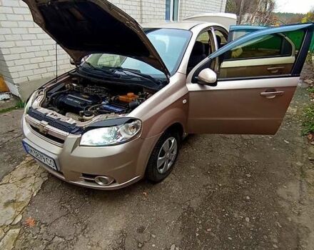 Бежевый Шевроле Авео, объемом двигателя 1.6 л и пробегом 151 тыс. км за 3800 $, фото 2 на Automoto.ua