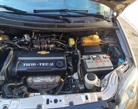 Бежевий Шевроле Авео, об'ємом двигуна 1.6 л та пробігом 118 тис. км за 4400 $, фото 6 на Automoto.ua