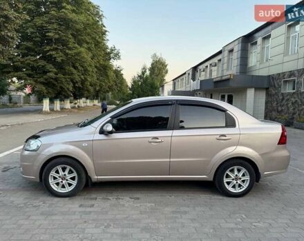 Бежевый Шевроле Авео, объемом двигателя 1.6 л и пробегом 73 тыс. км за 4900 $, фото 5 на Automoto.ua
